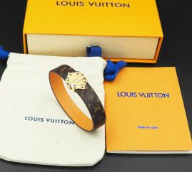 Picture of LV Bracelet _SKULVbracelet02cly18310683